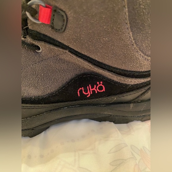 Ryka Mallory womens duck boots size 9.5 warm waterproof lace up winter suede - Picture 4 of 9